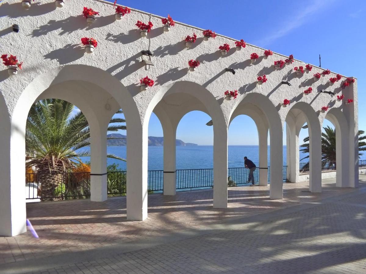 Edf Almijara - Sleeps 4 Apartment Nerja